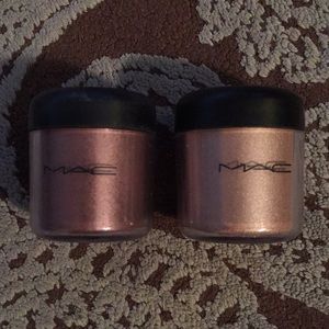 LIMITED EDITION MAC Cosmetics pigments